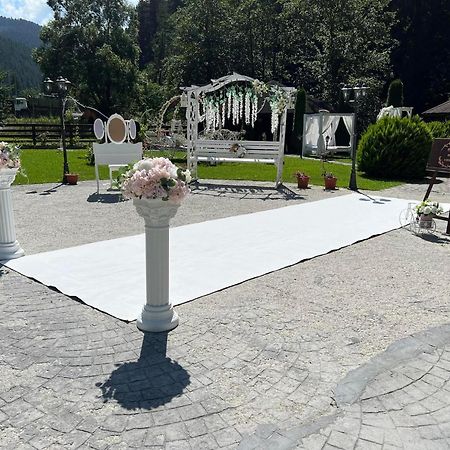 Pensiunea Floarea Muntilor Moeciu De Sus Dış mekan fotoğraf